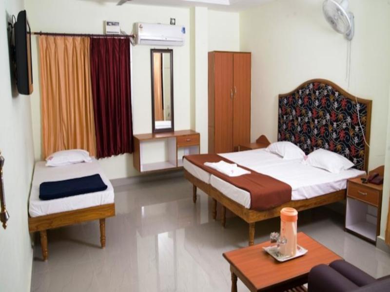 Vihas Inn Tirupati Eksteriør billede