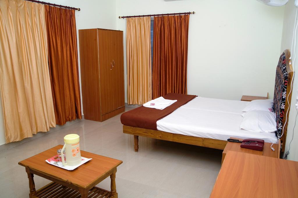 Vihas Inn Tirupati Værelse billede